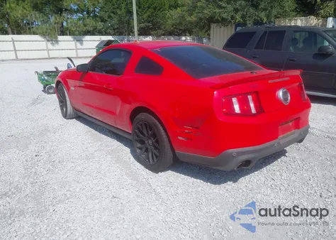 2012 Ford Mustang Gt Premium z USA, uszkodzony, nr VIN 1ZVBP8CF6C5240113
